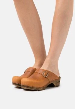 Sanita MARIA OPEN - Clogs - Cognac