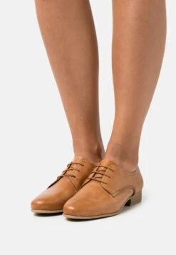 Tamaris Schnürer - Nut