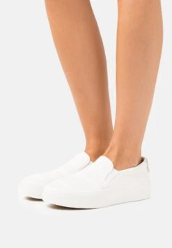 Tamaris Sneaker Low - Offwhite