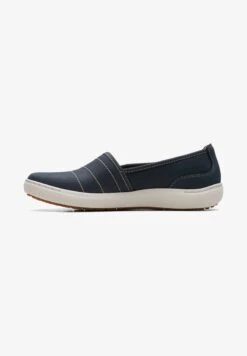 Clarks NALLE - Slipper - Black