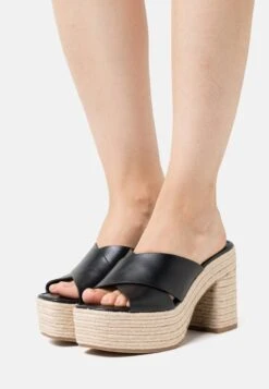 Tamaris Pantolette Hoch - Black